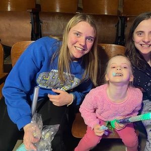 Meet your Posher, Augustina